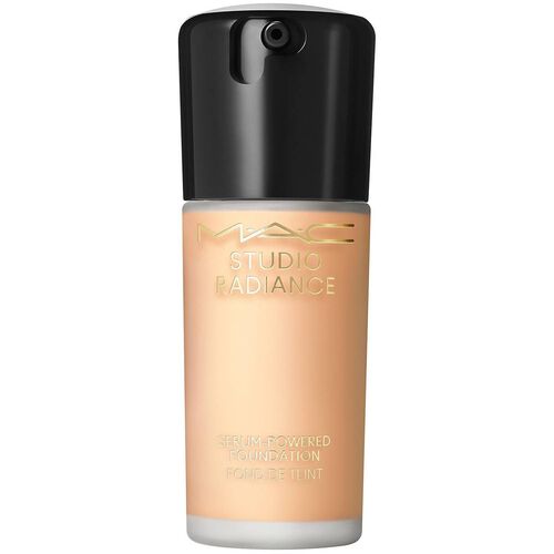 MAC Studio Radiance Serum-Powered Foundation NC16