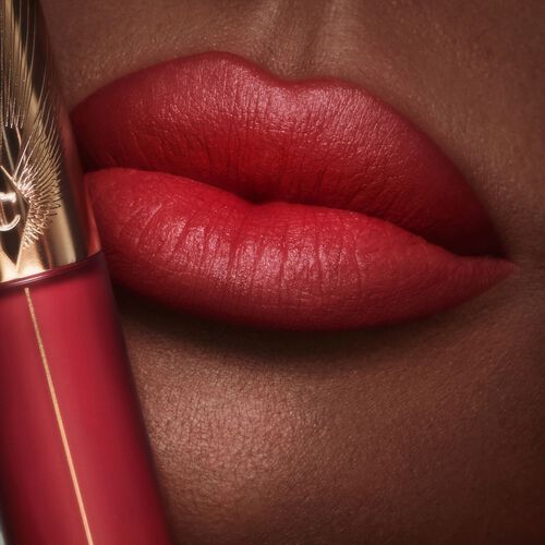 Charlotte Tilbury AIRBRUSH FLAWLESS LIP BLUR RUBY BLUR