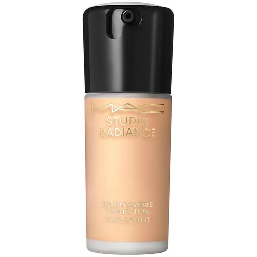 MAC Studio Radiance Serum-Powered Foundation NC14.5