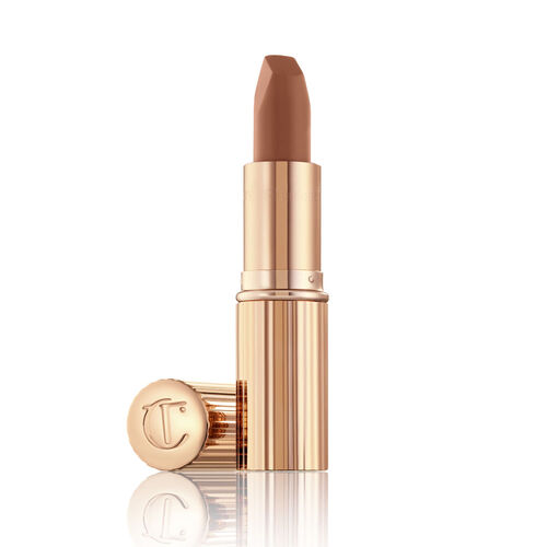 Charlotte Tilbury MATTE REVOLUTION Catwalking