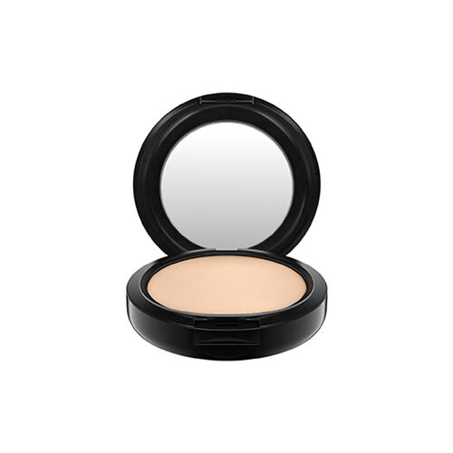 MAC Studio Fix Powder Plus Foundation NW18