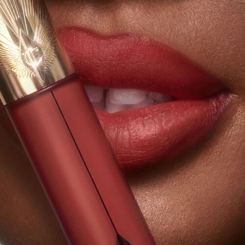 Charlotte Tilbury AIRBRUSH FLAWLESS LIP BLUR WALK OF NO SHAME